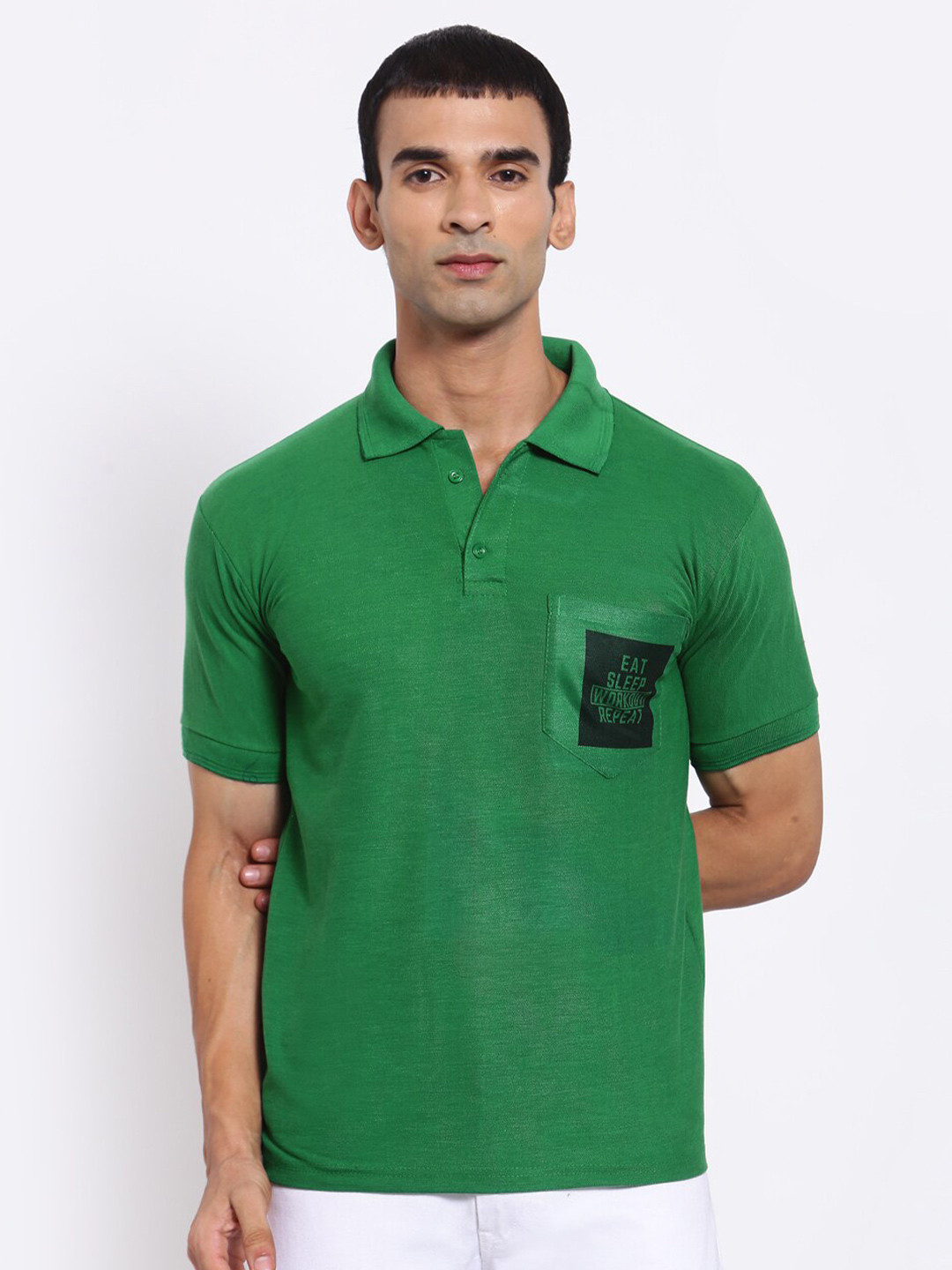 

KLOTTHE Men Green Printed T-Shirts