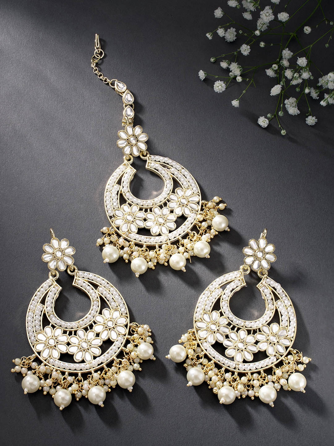 

Peora White Gold Plated Kundan Pearl Studded Earrings & Maang Tikka Jewellery Set