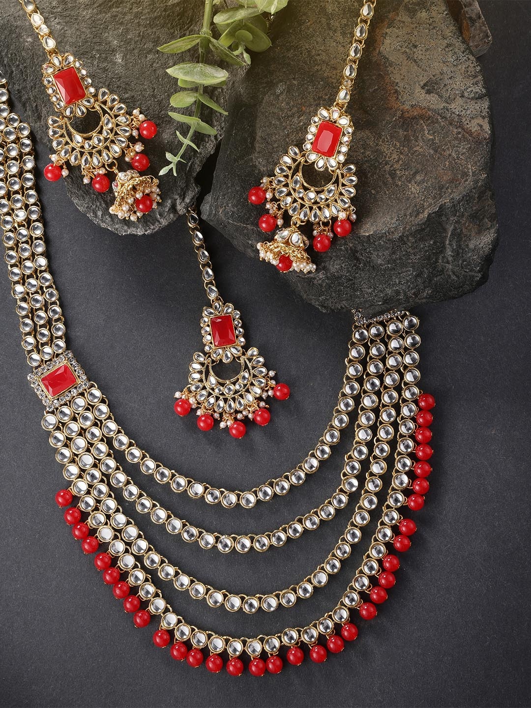 

Peora Gold-Plated & Red Kundan Studded Necklace Set