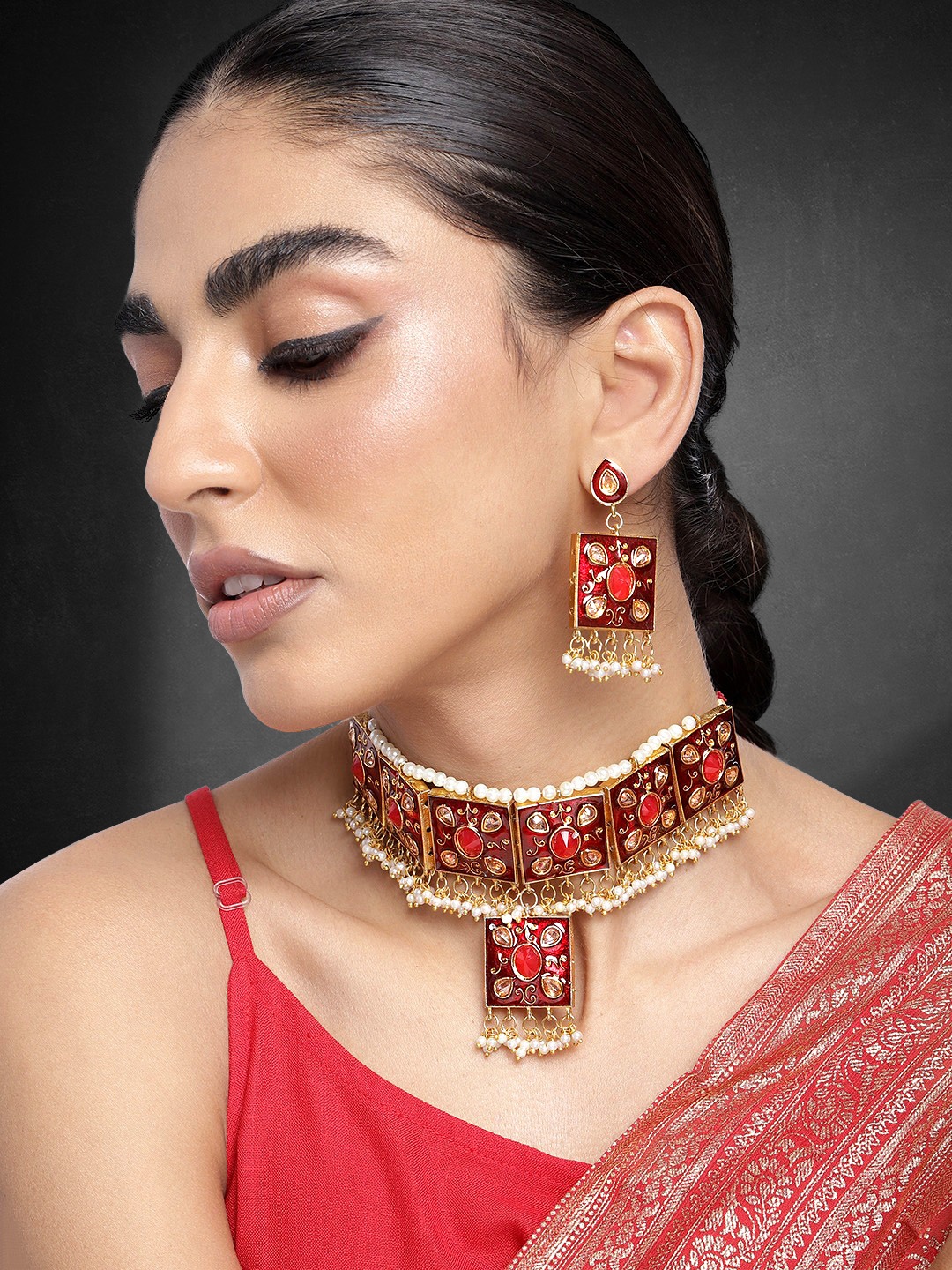 

Peora Maroon & White Gold Plated Kundan Pearls Meenakari Choker Necklace Jewellery Set