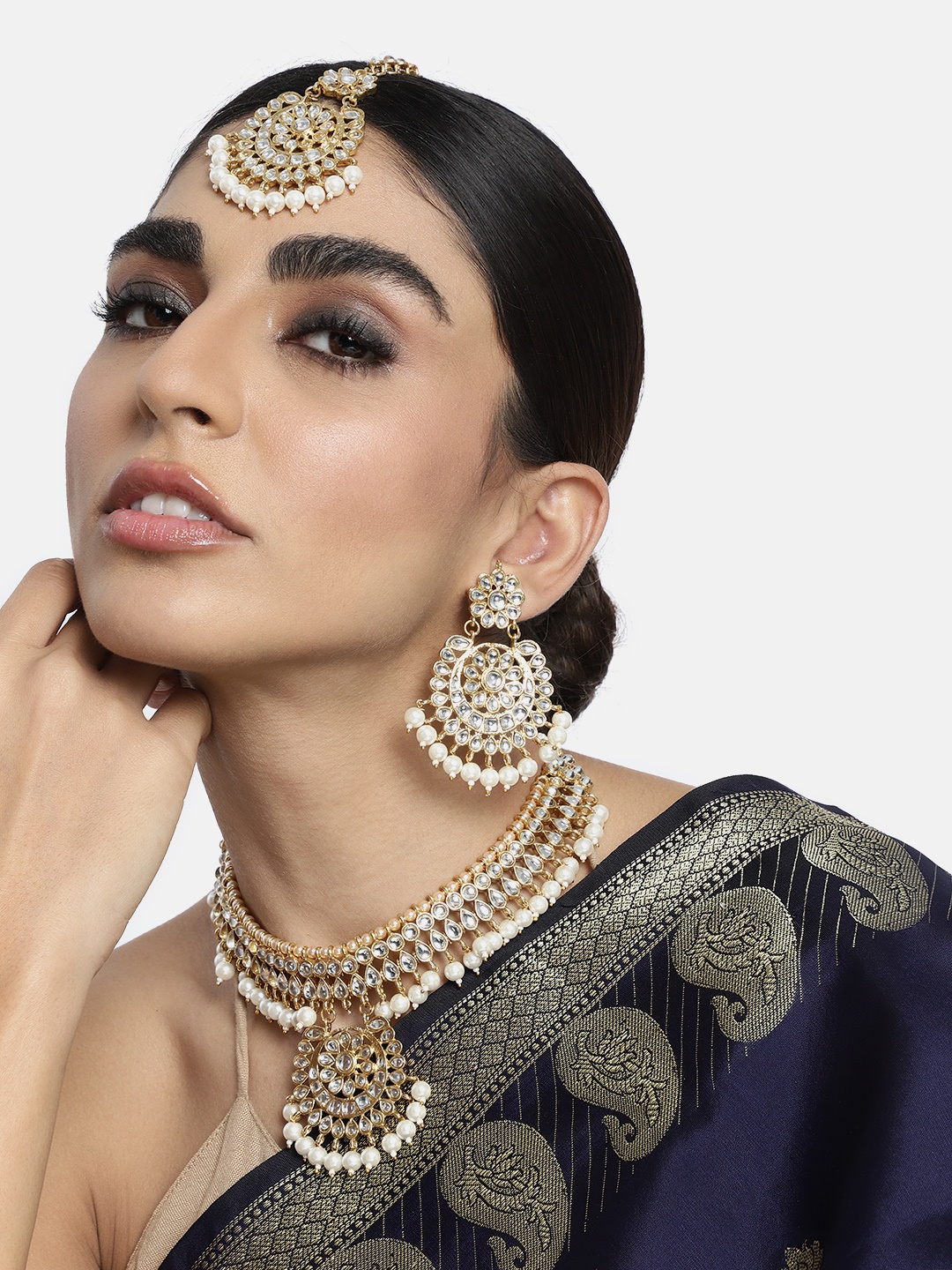 

Peora White Traditional Gold-Plated Kundan Beads Studded Choker Necklace Jewellery Set