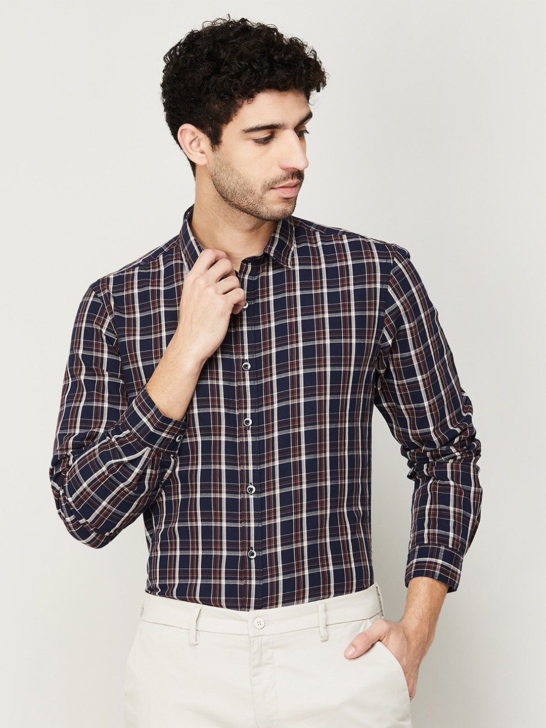 

CODE by Lifestyle Men Navy Blue Checked Formal Shirt