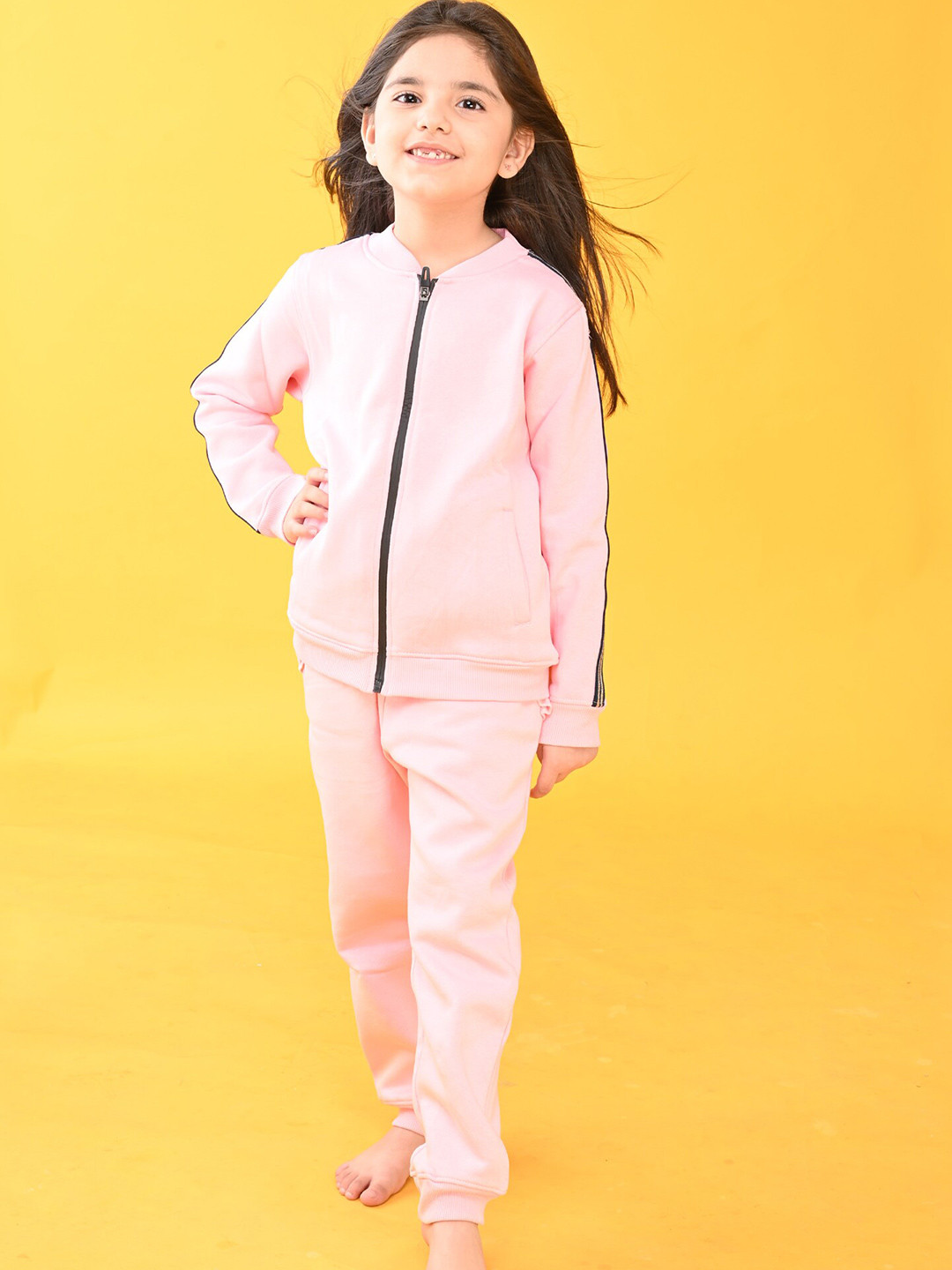 

Anthrilo Girls Pink & Black Zip Up Fleece Sweatshirt & Jogger Set