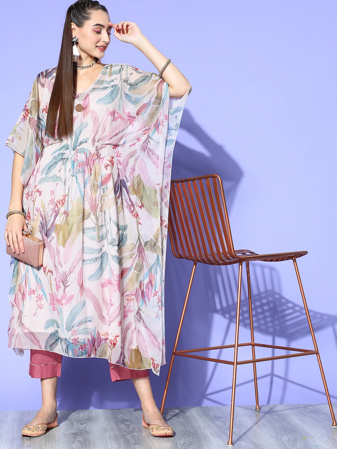 

ZOLA Women Floral Printed Kurta with Trousers, White