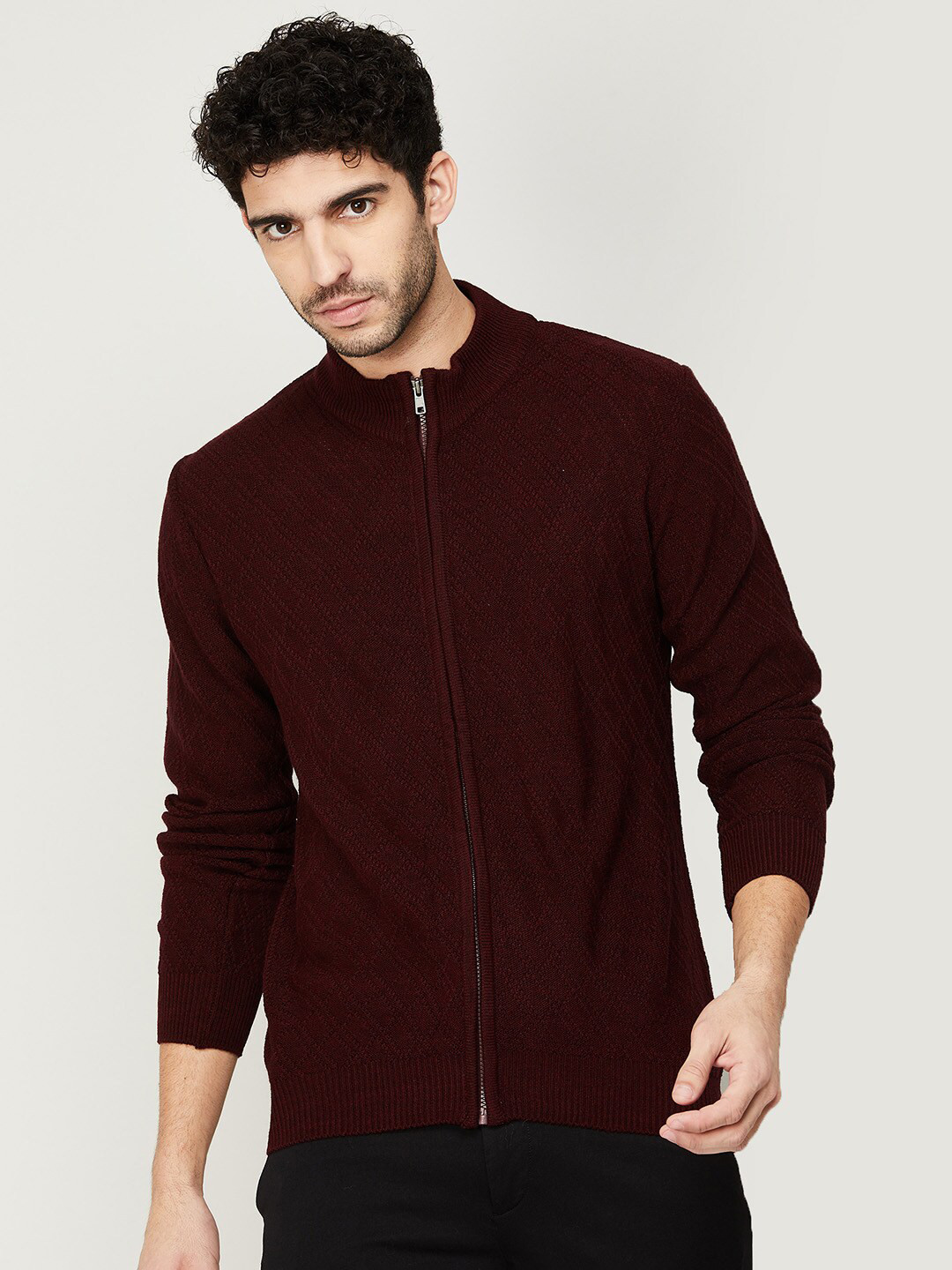 

CODE by Lifestyle Men Red Solid Sweaters