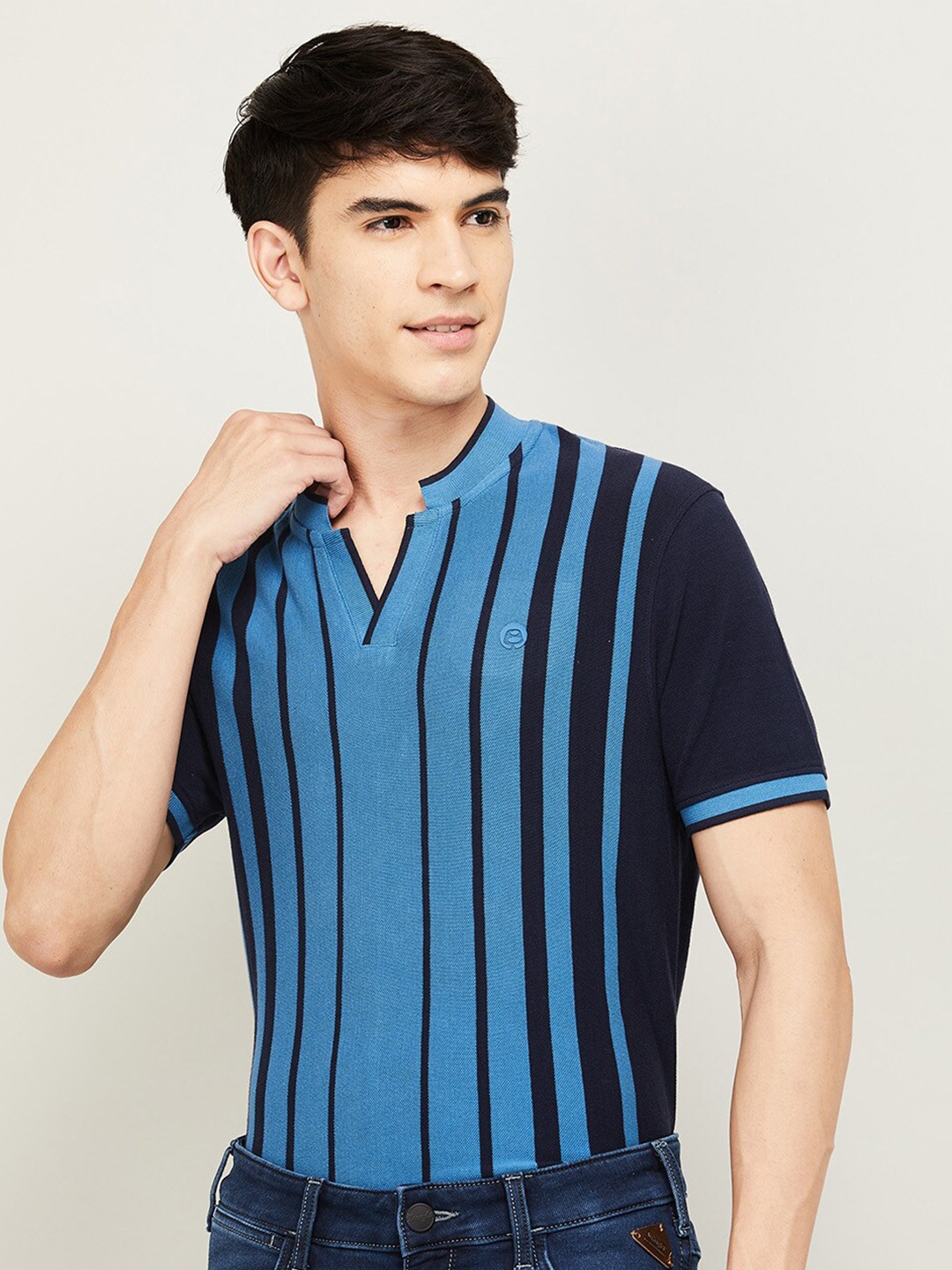

Bossini Men Blue Striped Polo Collar Pure Cotton T-shirt