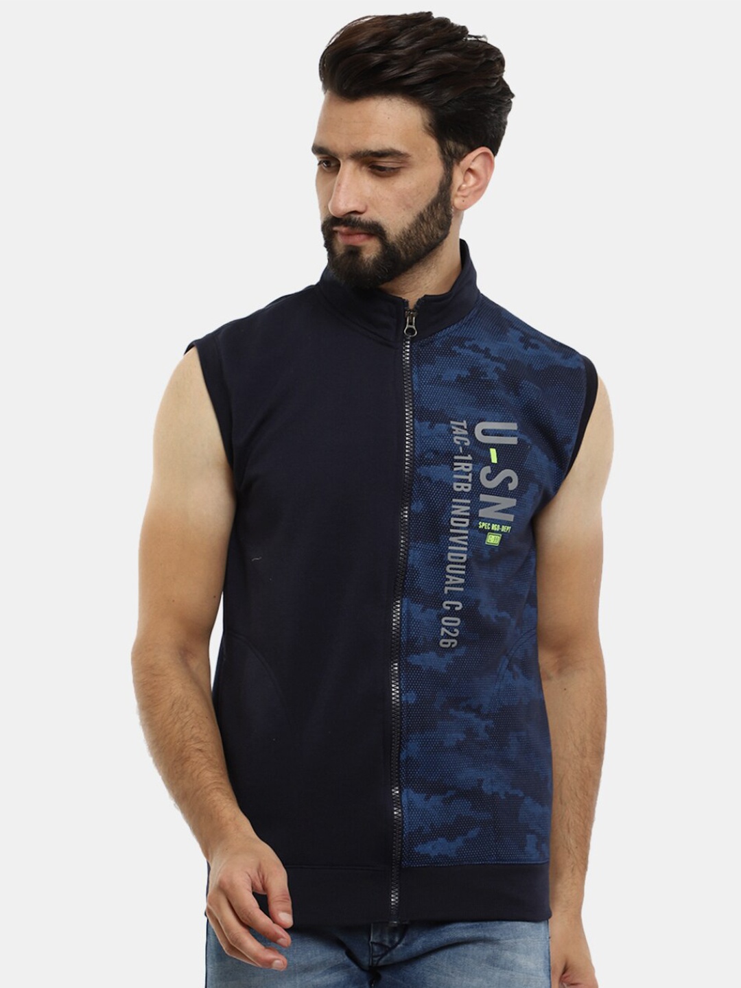 

V-Mart Men Blue Printed Sweatshirt
