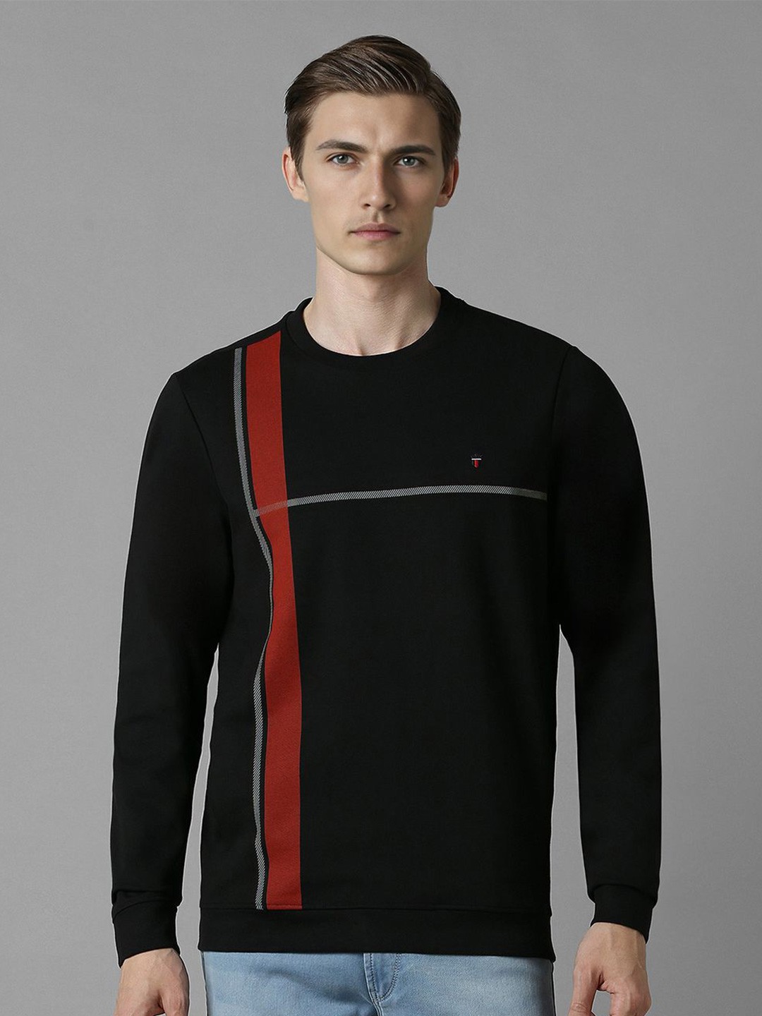 

Louis Philippe Sport Men Solid knitted Sweatshirt, Black