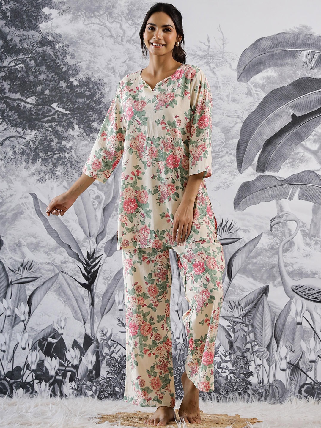 

FLAVIA CREATION Floral Printed Notch Neck Pure Cotton Night suit, White