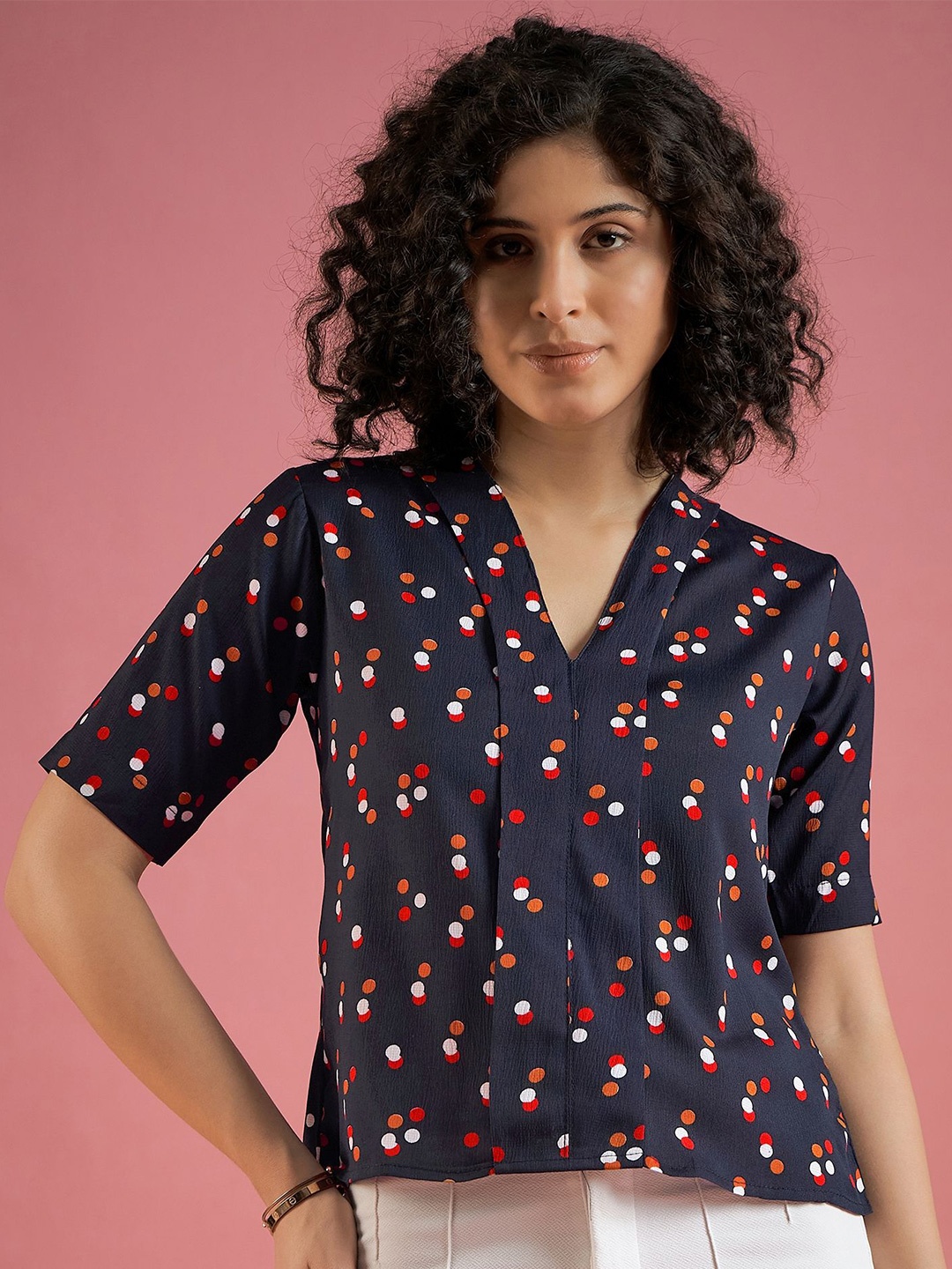 

DressBerry Women Geometric Printed V-Neck Polyester Top, Navy blue