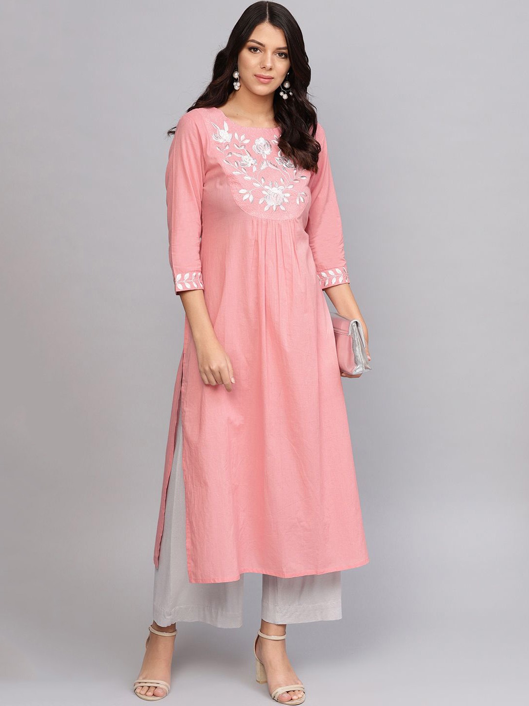 

Varanga Floral Yoke Design Thread Work Cotton Straight Kurta, Pink
