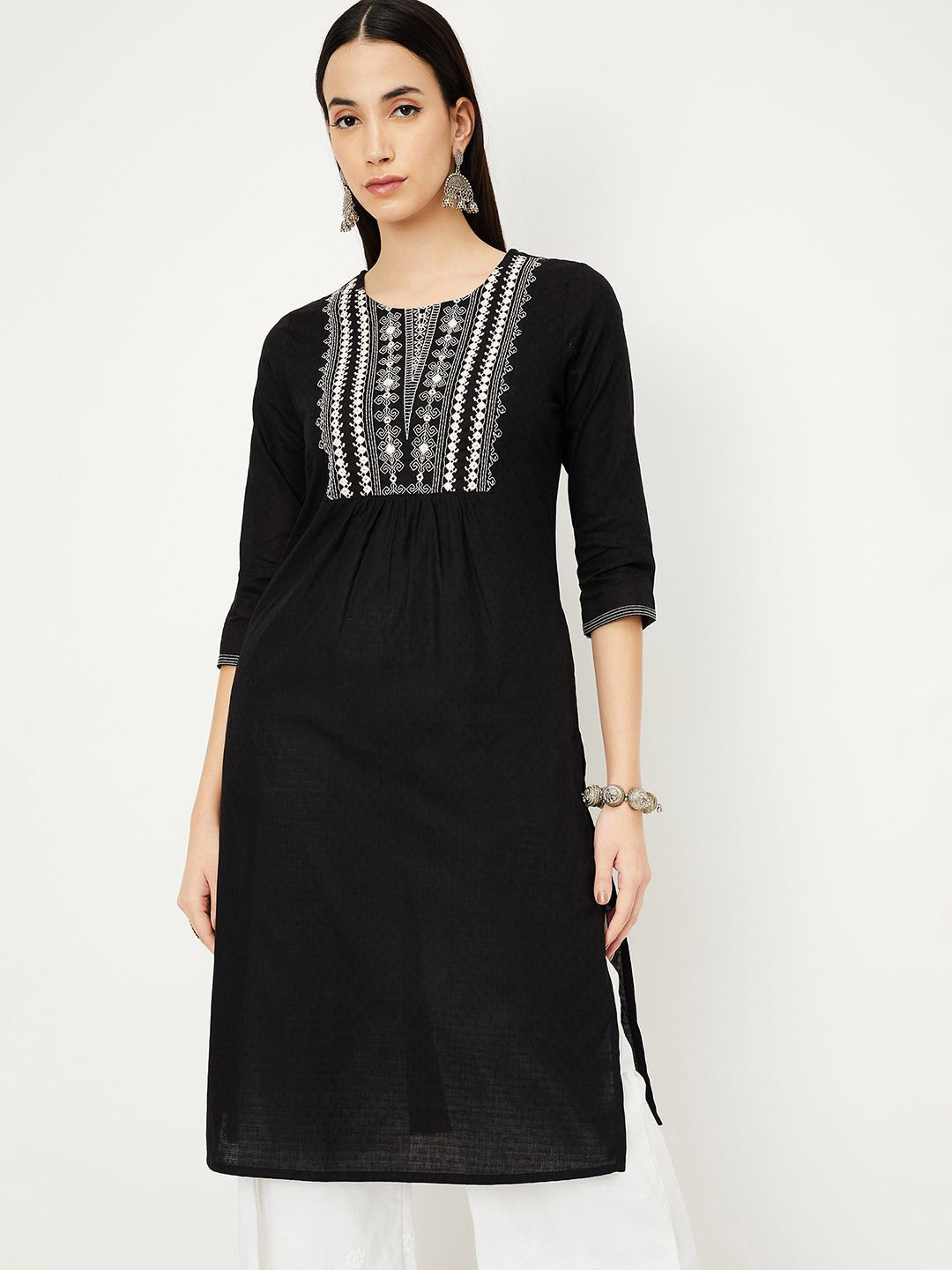 

max Geometric Yoke Design Thread Work Cotton Straight Kurta, Black