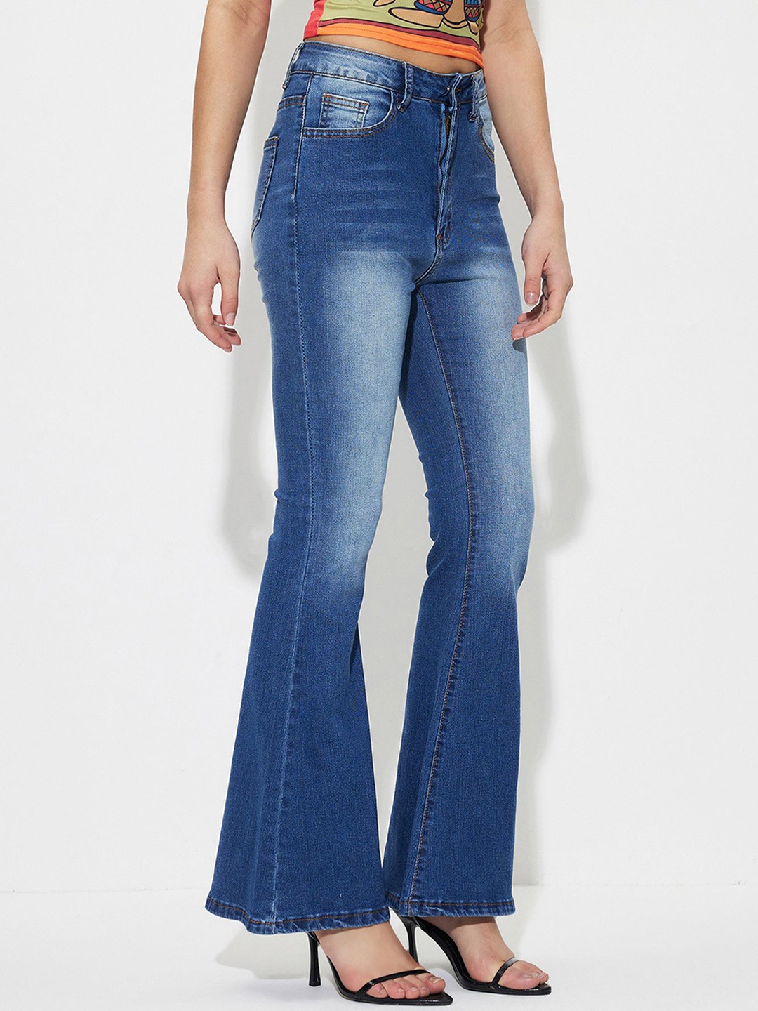 

StyleCast x Revolte Women Heavy Fade Bootcut Jeans, Blue