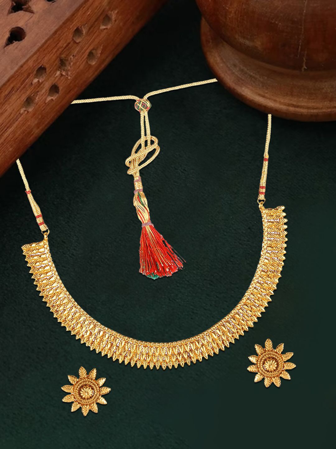 

Adwitiya Collection Gold-Plated Necklace and Earrings