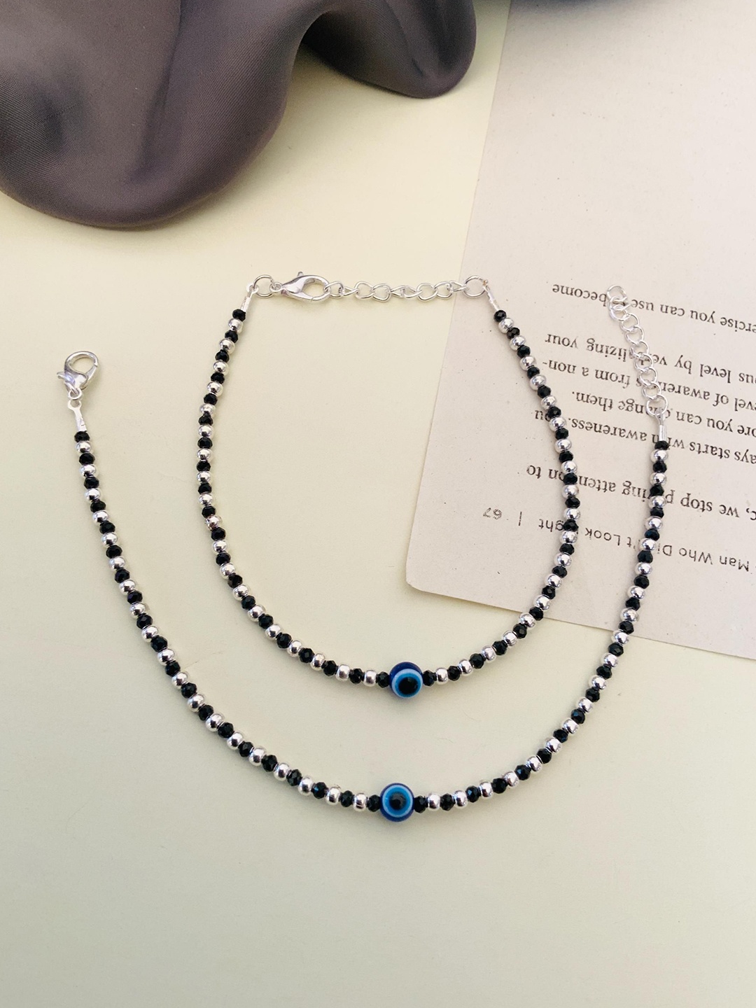 

ABDESIGNS Enchanting Silver-Plated Stones Studded And Beaded Anklet