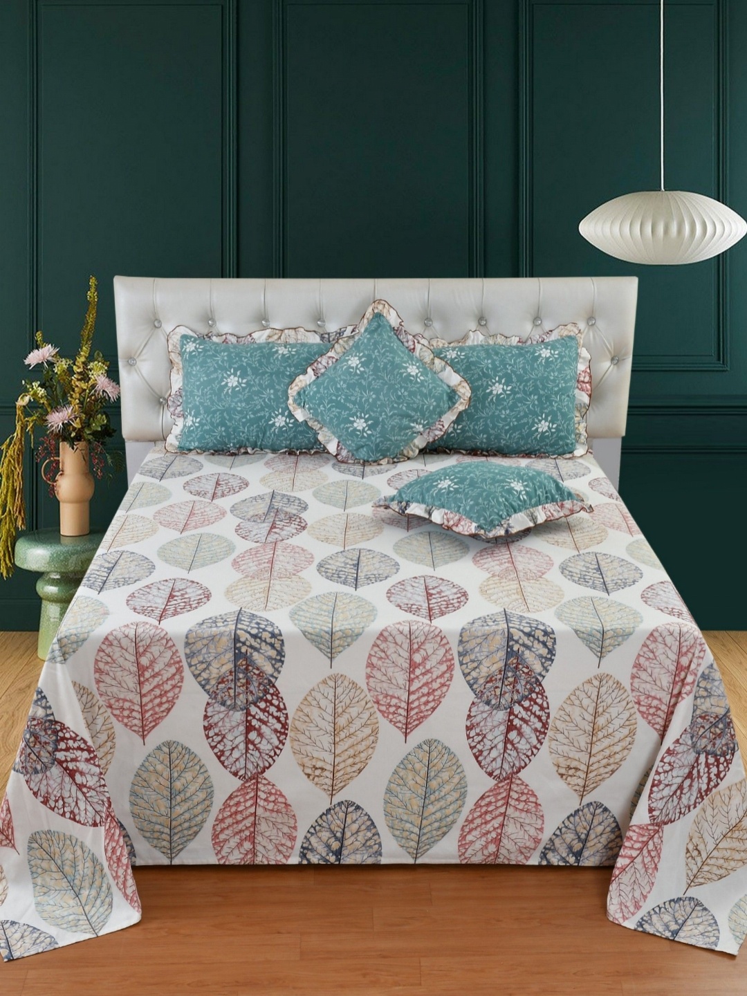

MORADO Off White & Blue 5 Pieces Floral Cotton Double King Regular Bedsheet Set