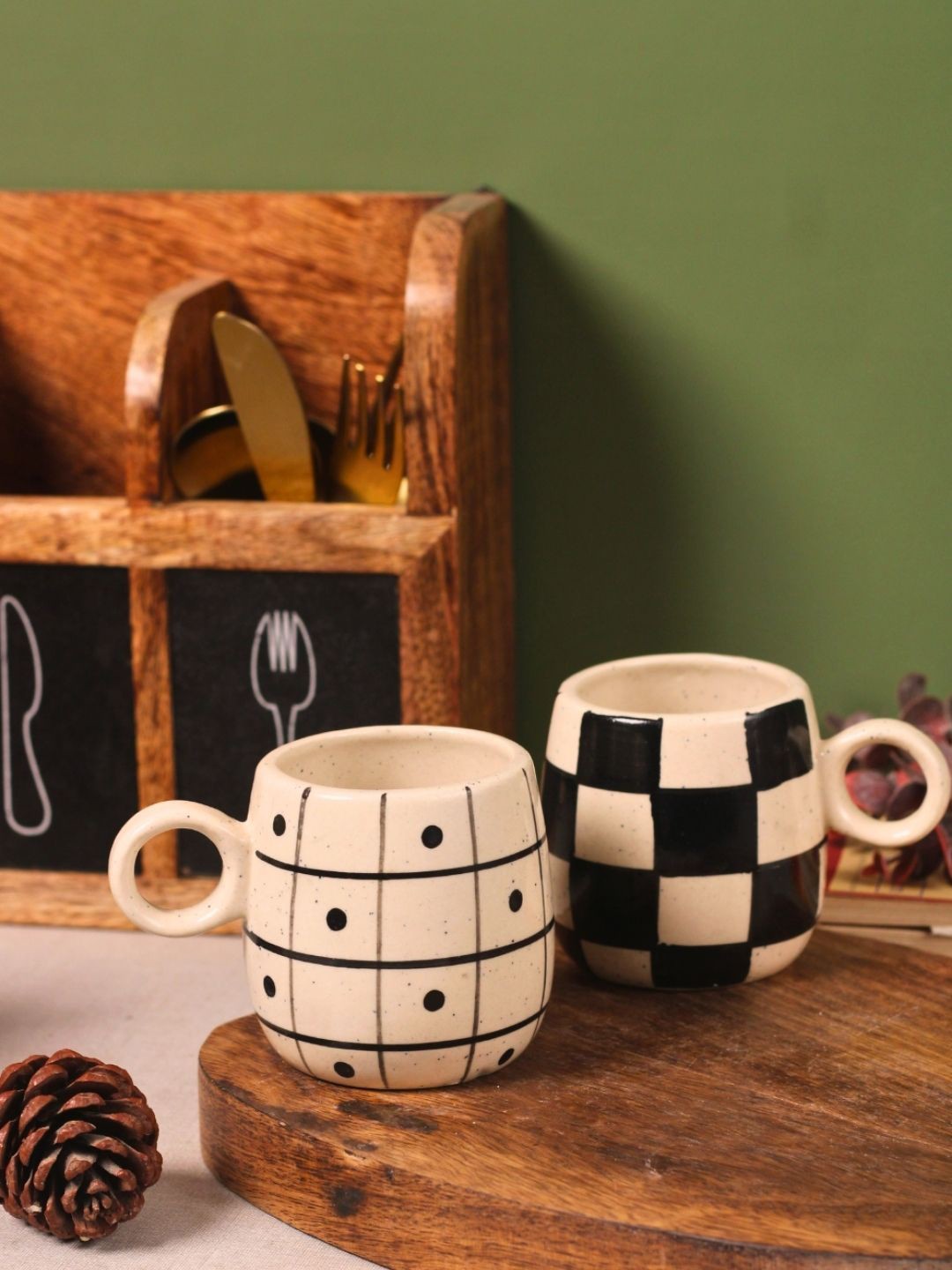 

WEAVING HOMES Off White & Black 2 Pieces Printed Ceramic Glossy Finished Mugs 250 ml Each