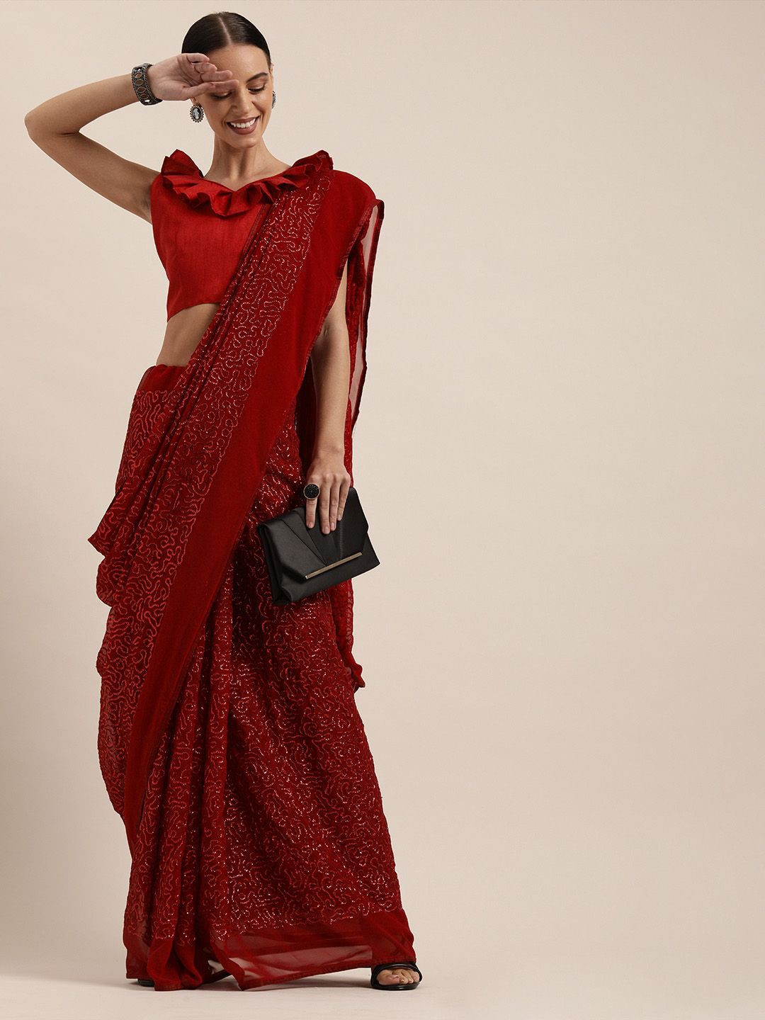 

Somras Embellished Sequinned Pure Georgette Saree, Maroon