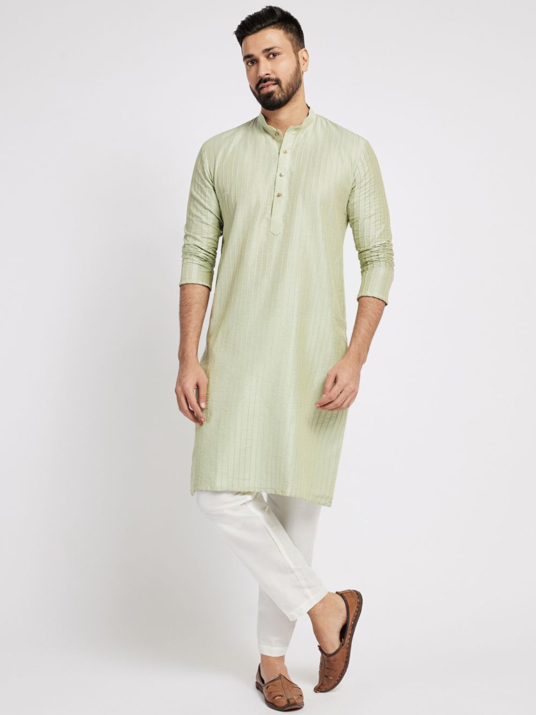 

Ethnic India Pintucks Thread Work Mandarin Collar Straight Kurta, Green