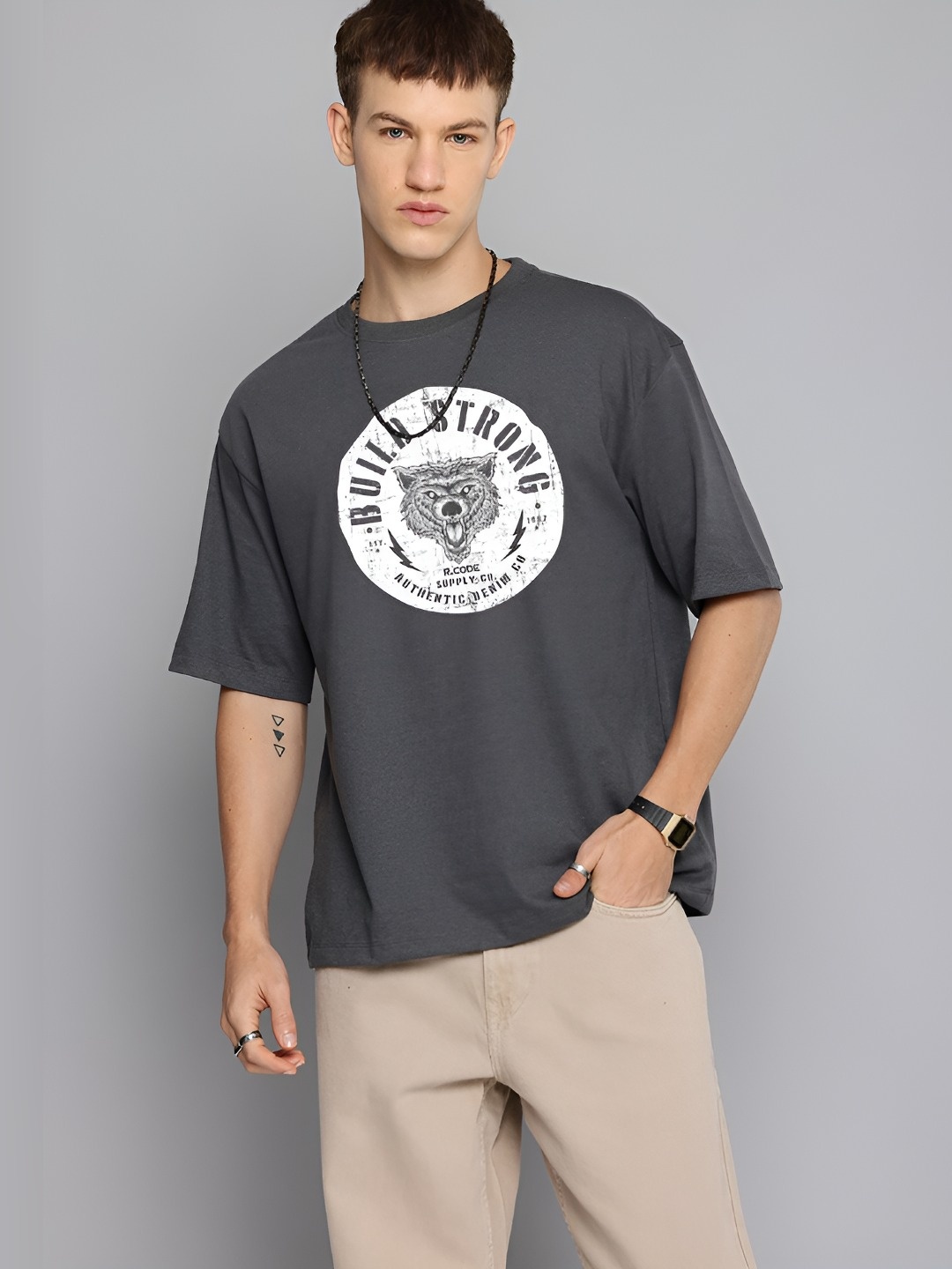 

The Roadster Lifestyle Co. Men Graphic Printed Round Neck Cotton Oversized T-shirt, Grey