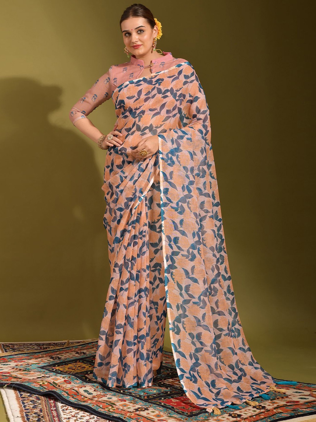 

Manu Designer Floral Printed Pure Linen Saree With Blouse Piece, Orange