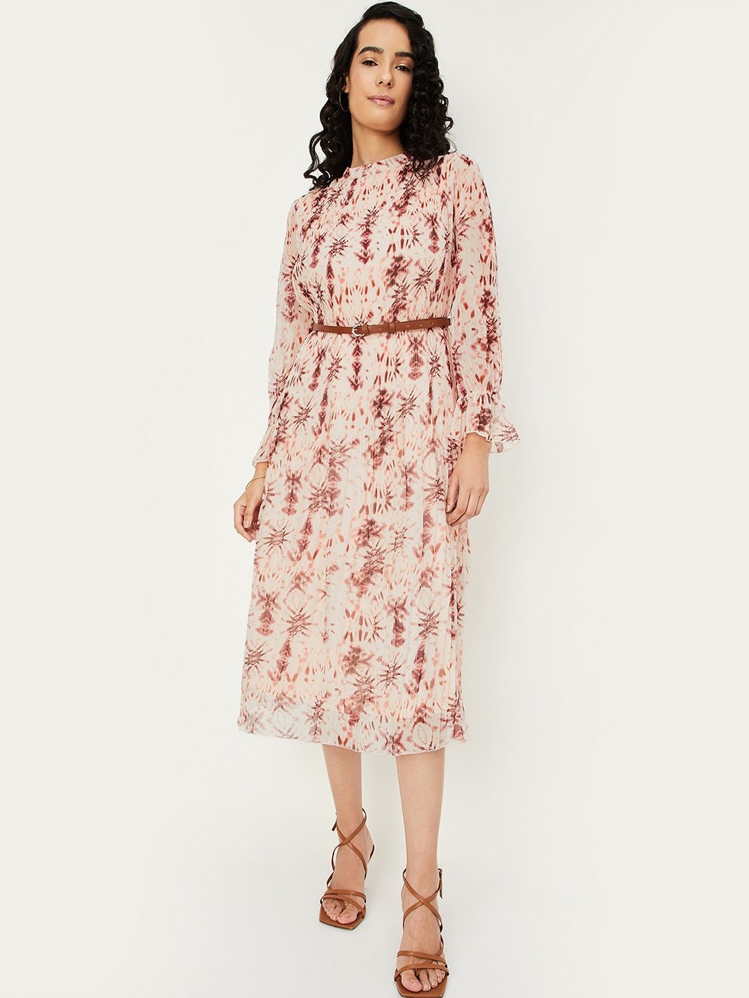 

max Floral Printed Puff Sleeve Fit & Flare Midi Dress Comes with a belt, Beige