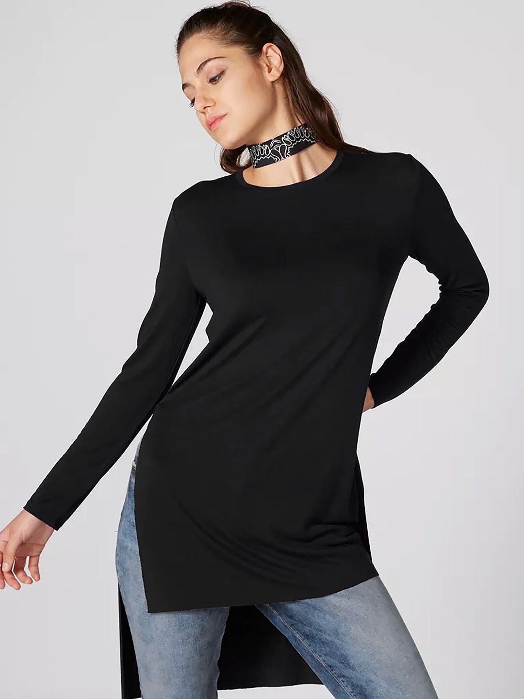 

Dream Beauty Fashion Women Solid Round Neck Top, Black