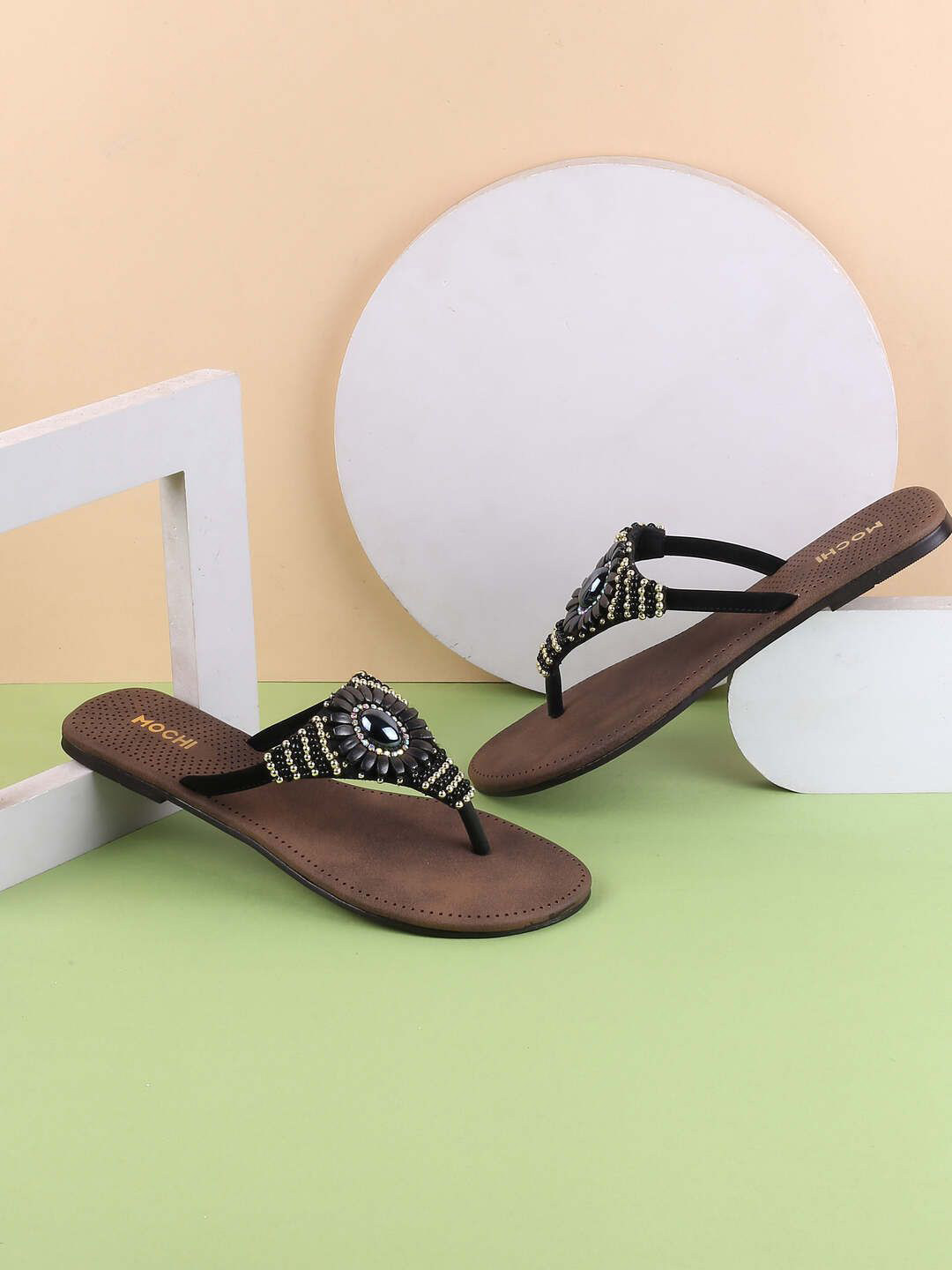 

Mochi Women Embellished Open Toe Flats, Black