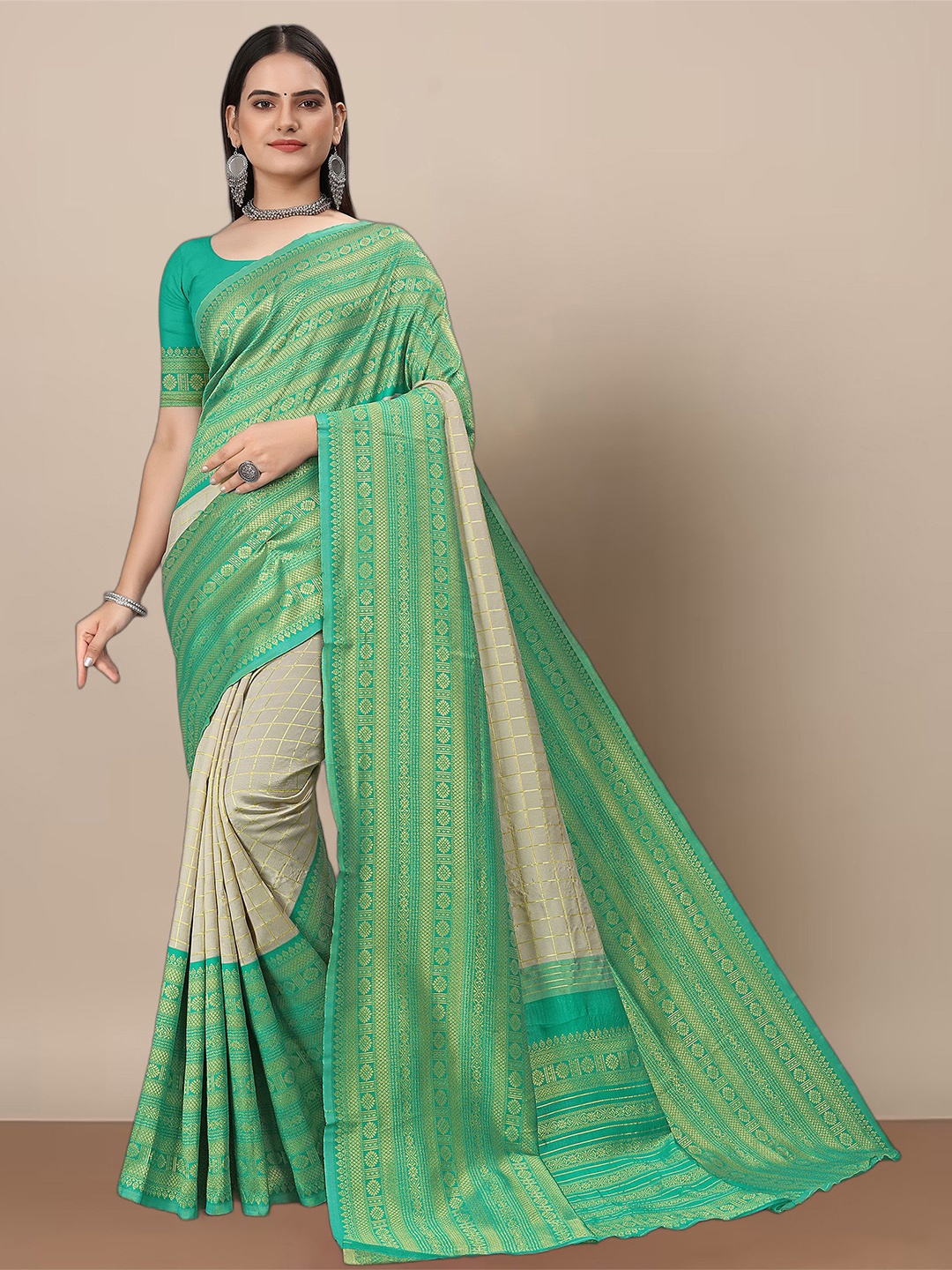 

Aldwych Checked Zari Banarasi Saree, Green