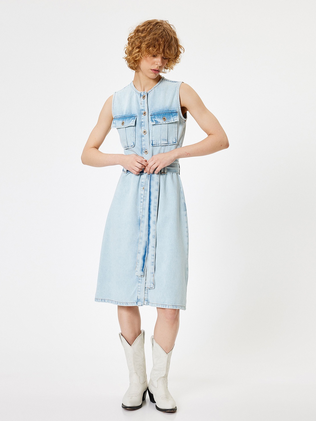 

Koton Round Neck Sleeveless Belted Cotton Shirt Dress, Blue