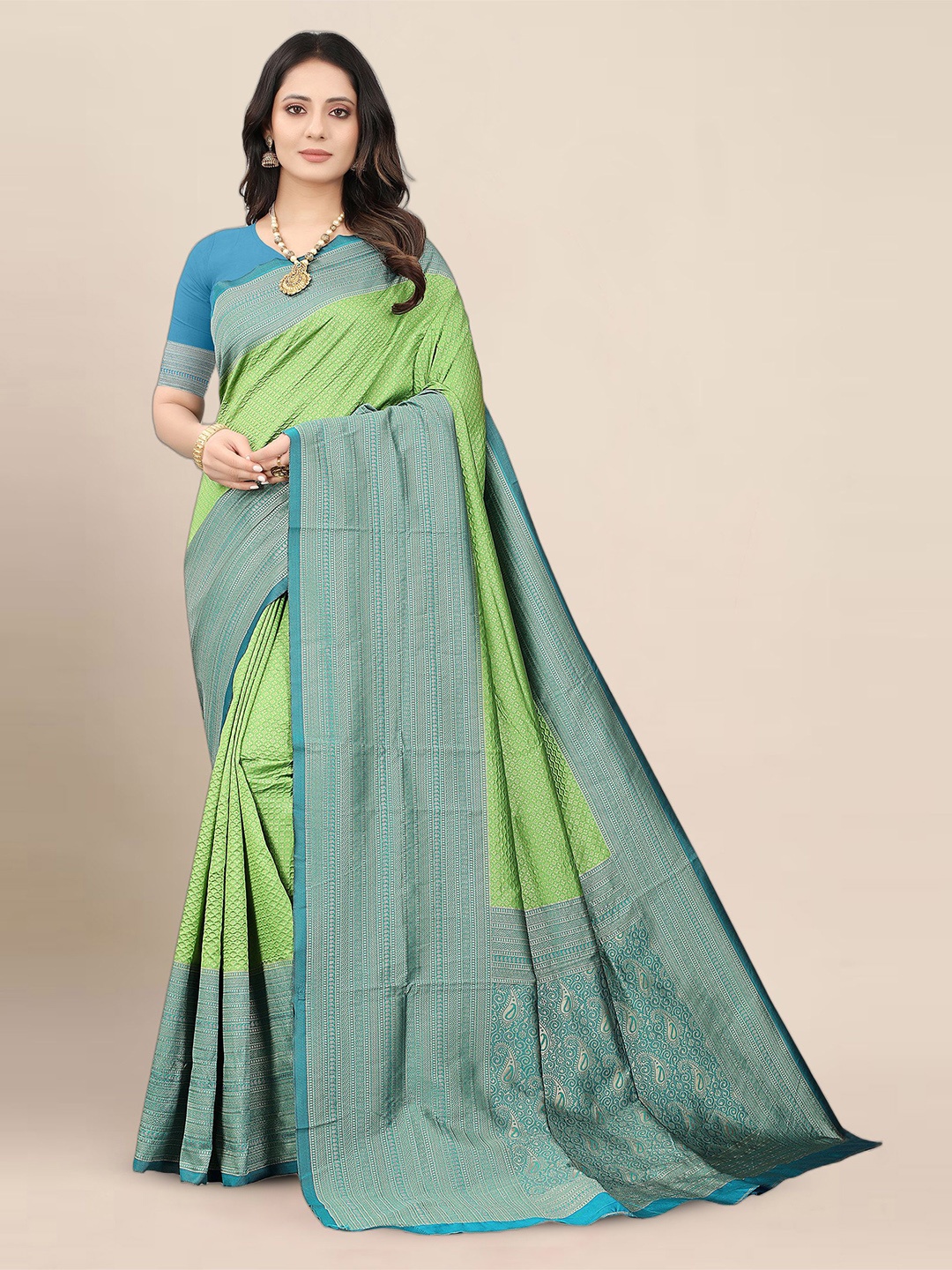 

Aldwych Woven Design Zari Banarasi Saree, Green