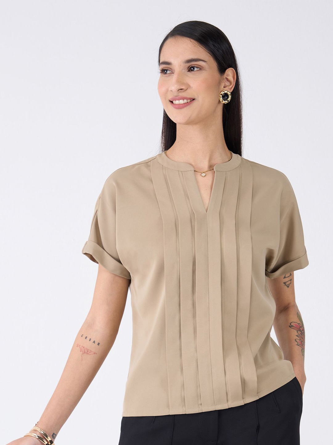 

SALT ATTIRE Women Solid Accordion Pleats Mandarin Collar Top, Taupe