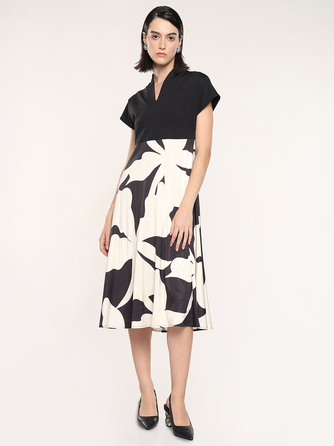 

RAREISM Printed Cap Sleeves Fit and Flare Cotton Midi Dress, White