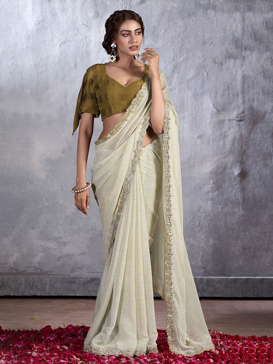 

MySilkLove Printed Ethnic Motifs Sequinned Pure Georgette Saree, White