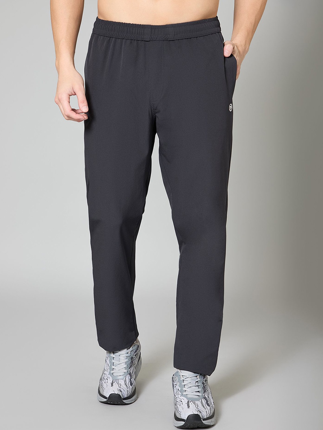 

TURNFIT Men Mid-Rise Sports Track Pants, Charcoal