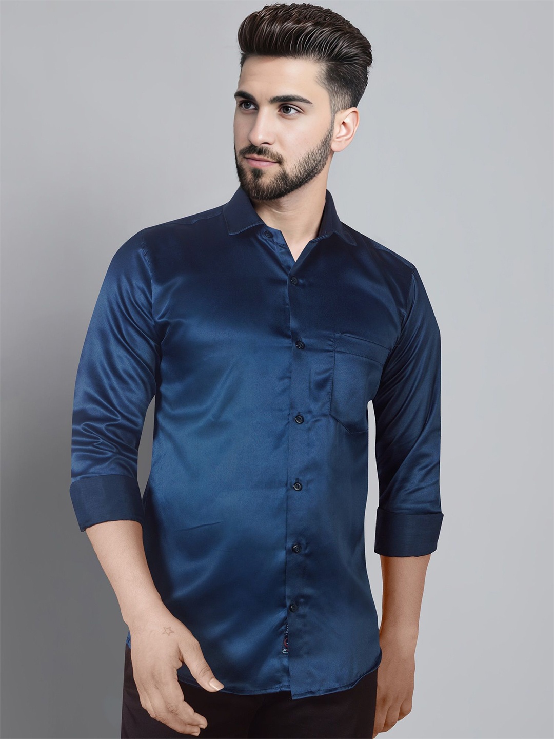 

Jb Just BLACK Men Classic Spread Collar Solid Slim Fit Party Shirt, Navy blue