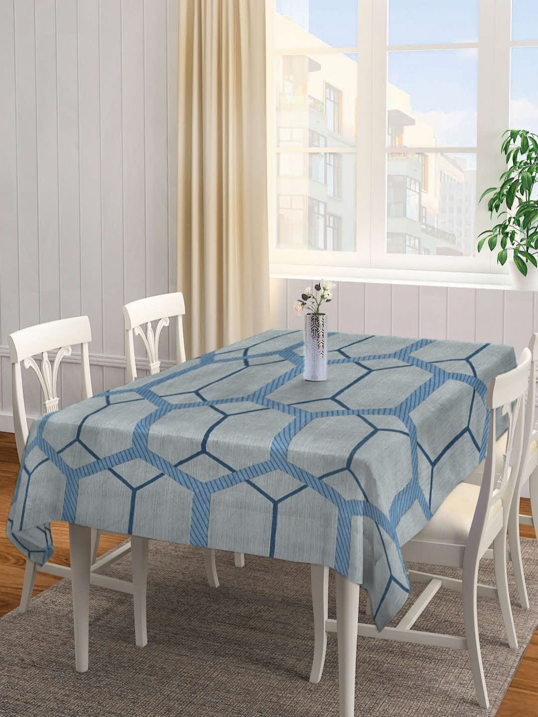 

KLOTTHE Grey & Blue 6 Pieces Geometric Printed 6-Seater Table Cover