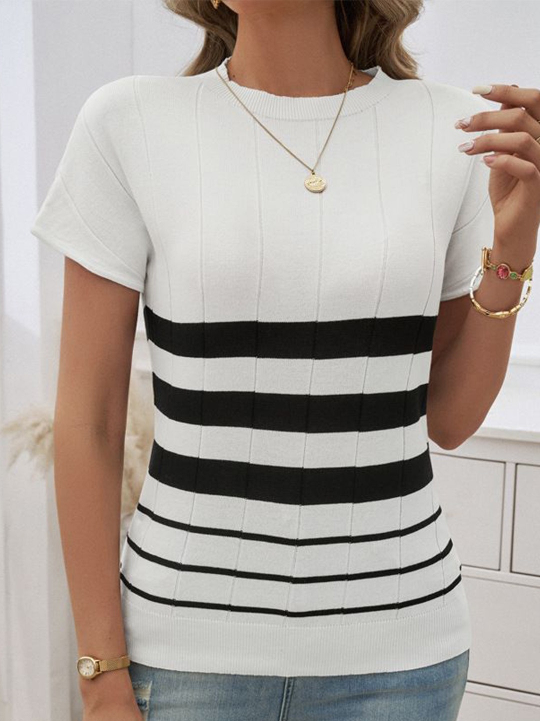

StyleCast x Revolte Women Horizontal Stripes Round Neck Top, White