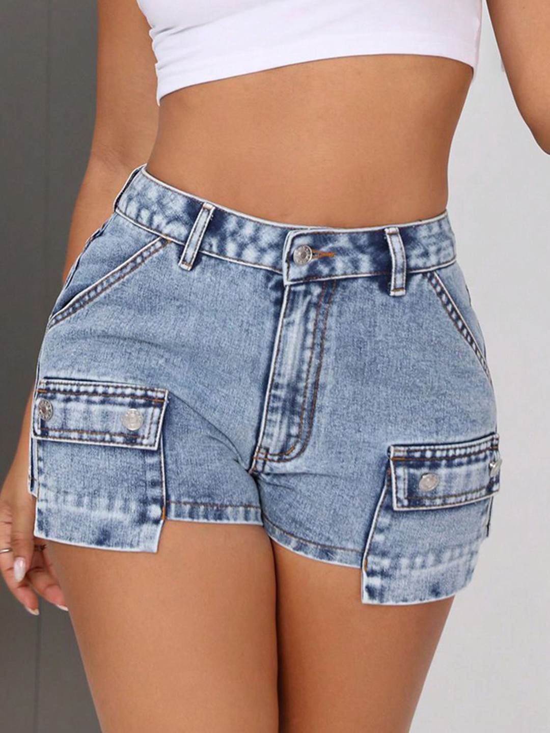 

StyleCast x Revolte Women Washed Mid-Rise Denim Shorts, Blue
