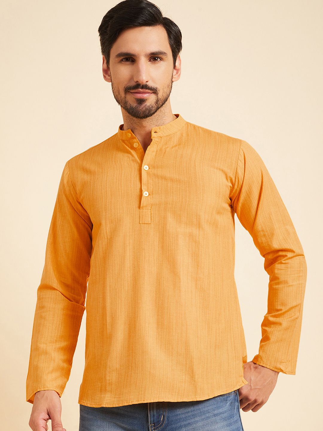 

Sangria Yellow Striped Mandarin Collar Cotton Straight Short Kurta