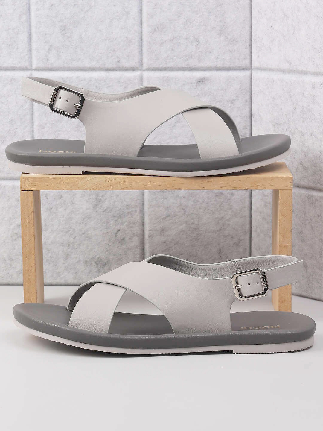 

Mochi Women Open Toe Flats with Buckles, Grey