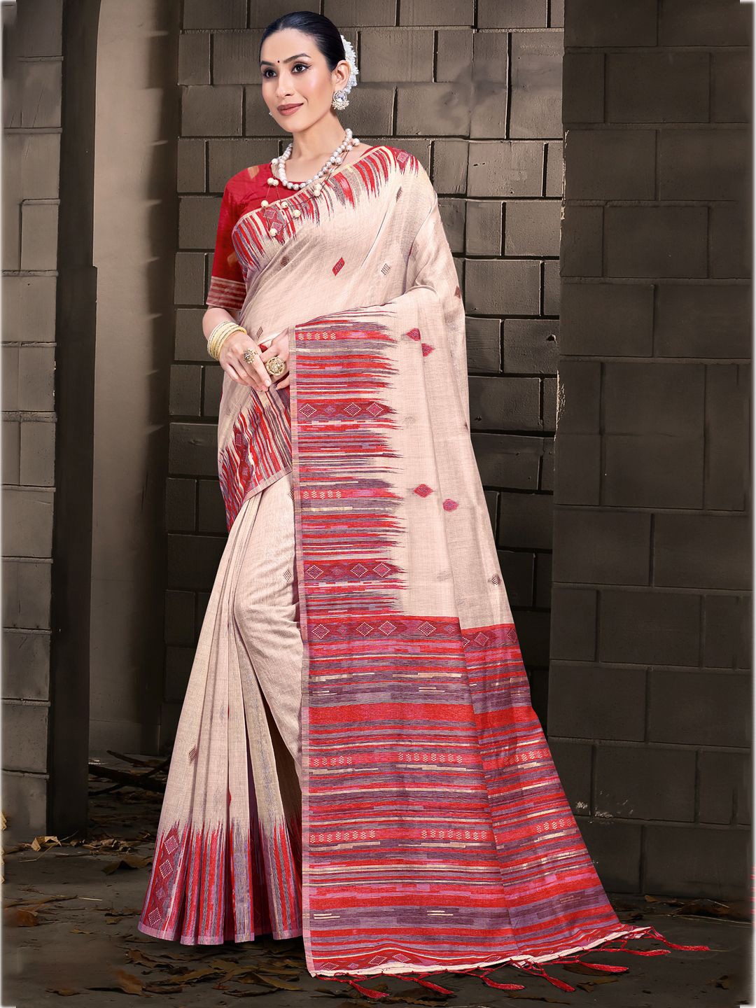 

Ishin Printed Zari Striped Saree, Cream