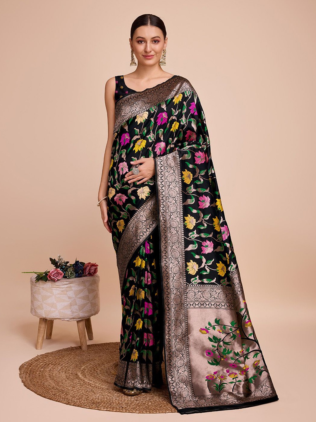 

Upalksh Kalamkari Zari Silk Cotton Paithani Saree, Black