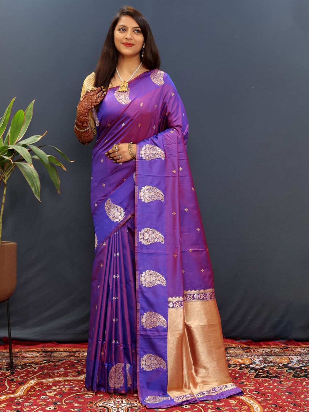 

Royal Rajgharana Saree Woven Design Zari Pure Silk Banarasi Purple Sarees