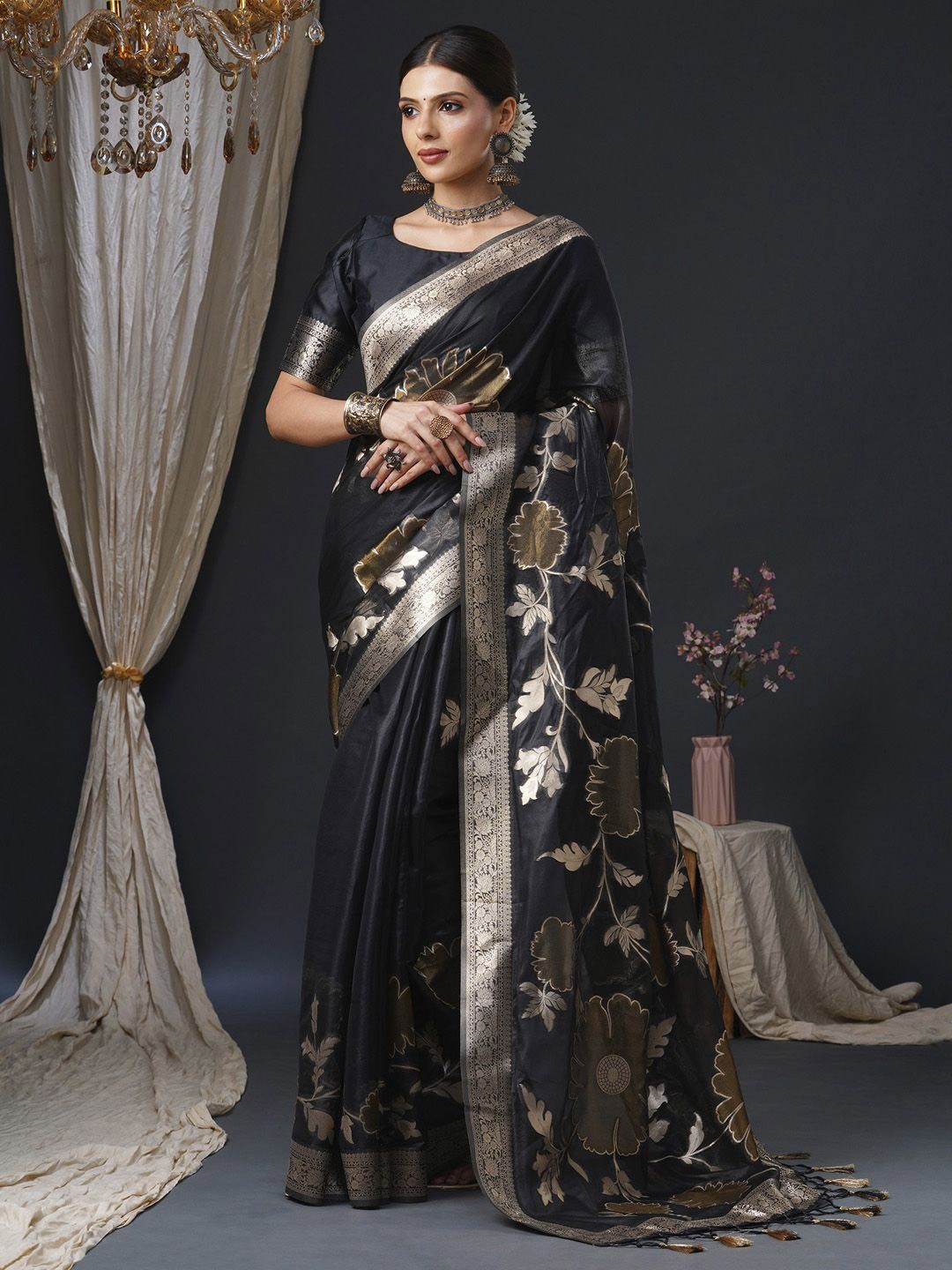 

Anouk Floral Zari Organza Banarasi Saree, Black