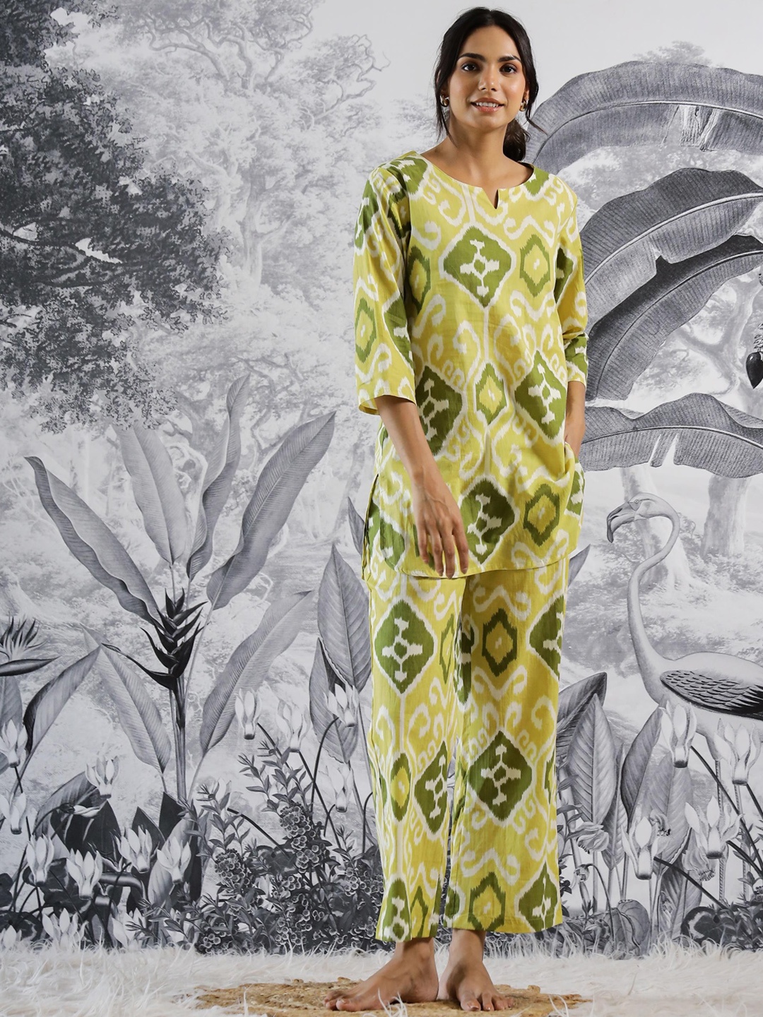 

FLAVIA CREATION Geometric Printed Notch Neck Pure Cotton Night Suits, Lime green