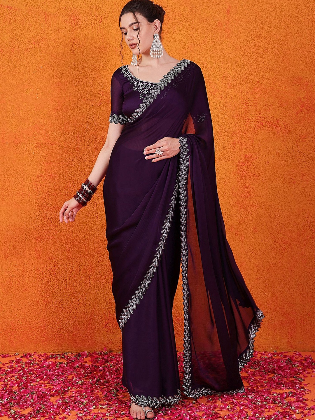 

Dori Solid Beads and Stones Saree, Purple