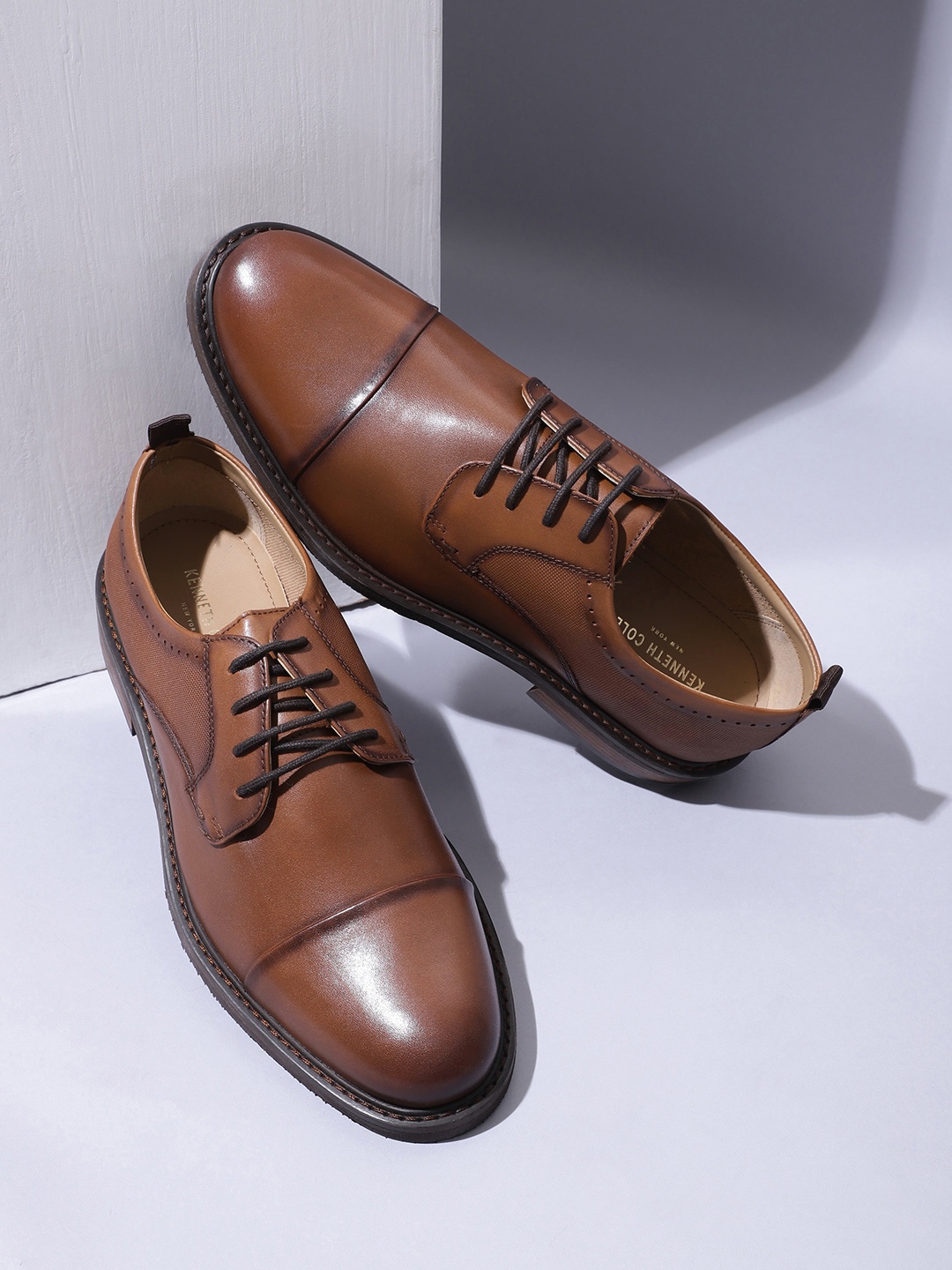 

Kenneth Cole Men Formal Leather Derbys, Brown