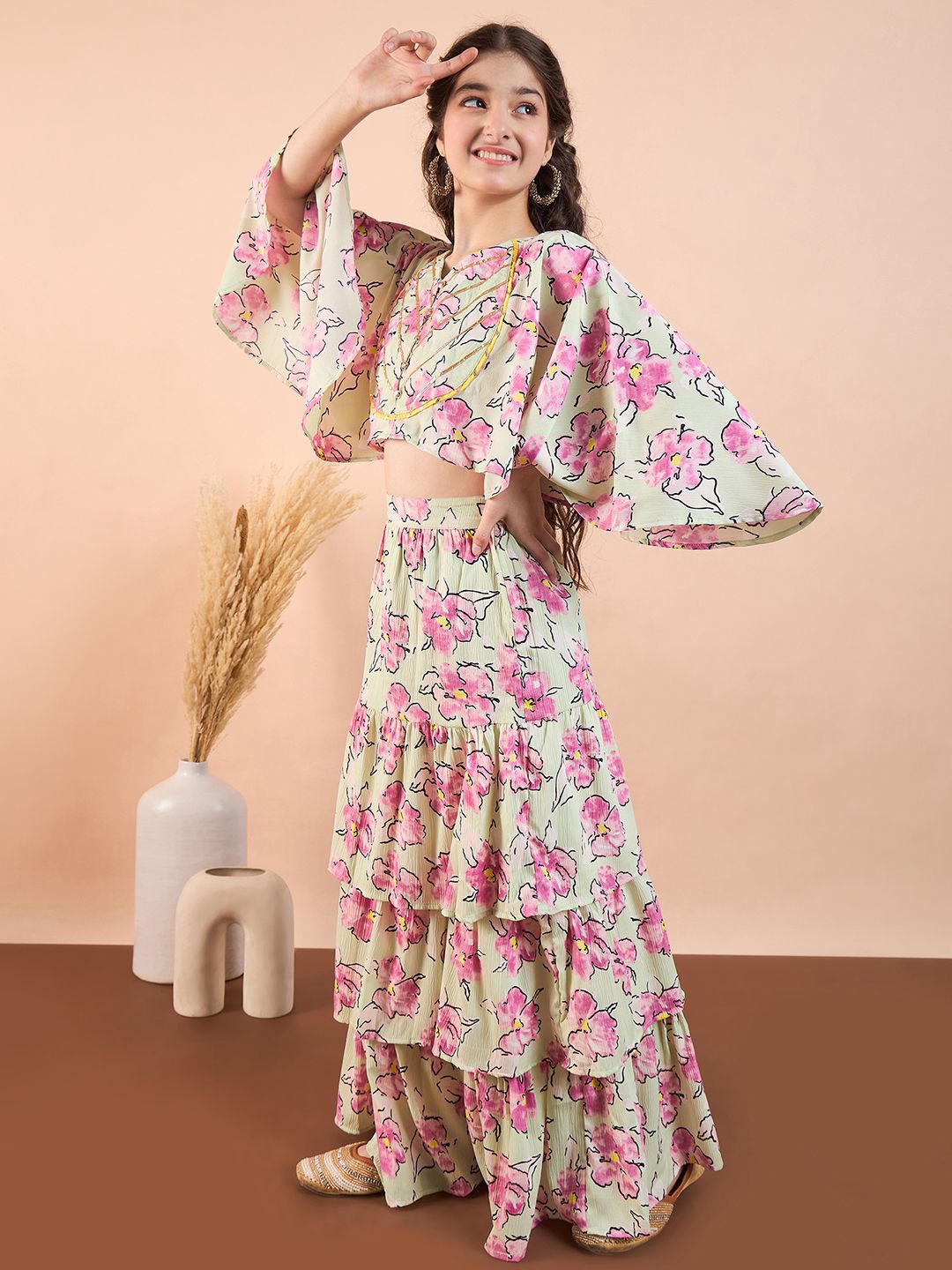 

Stylo Bug Girls Printed Ready to Wear Lehenga & Choli, Green