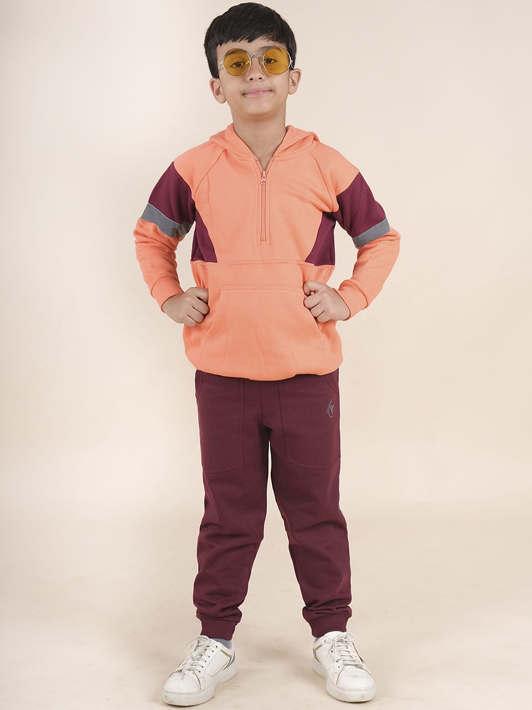 

KiddoPanti Kids Hooded Sweatshirt With Solid Track Pant Set, Coral